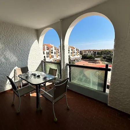 Apartment Agreable Pour 4 Personnes Avec Piscine Collective 4mar207 Le Barcares